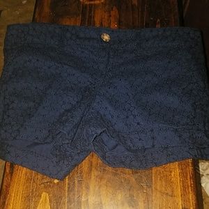 Embroidered jrs shorts